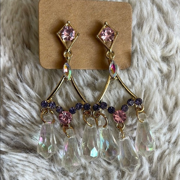 Elegant Gold and Pink Dangle Earrings - Picture 2 of 4